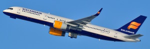 icelandair-757