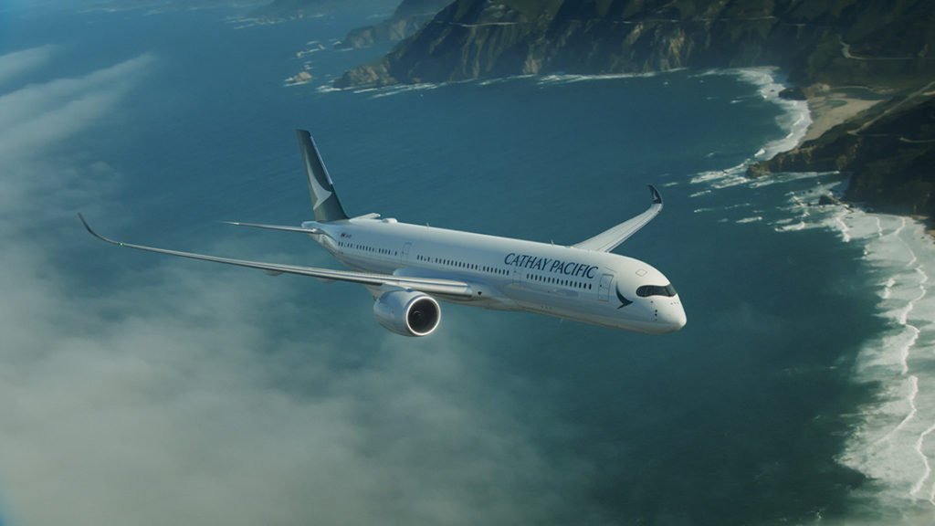 Cathay Pacific Again Sells First-class Tickets at Economy Rates