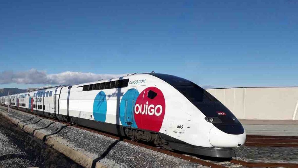 Adapted Alstom Euroduplex Trains for Spanish Network Brought into Service