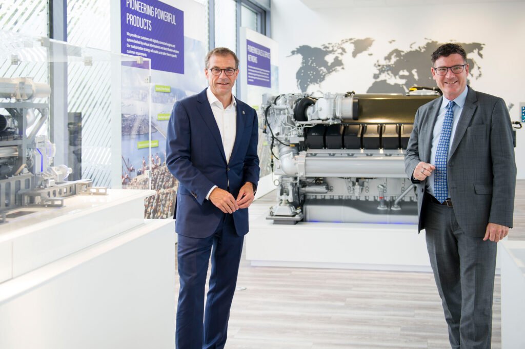 Federal Government Green Hydrogen Innovation Officer Visits Rolls-Royce