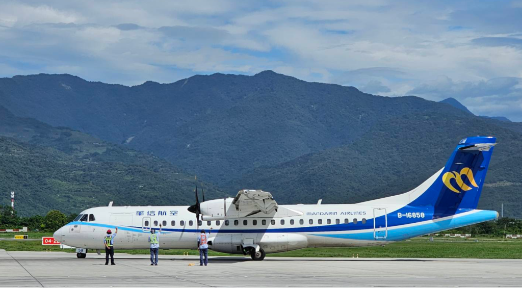 Mandarin Airlines adds another ATR 72-600