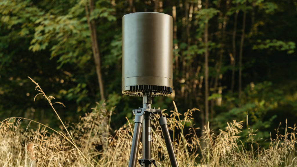 Saab presents new compact sensor for communication surveillance