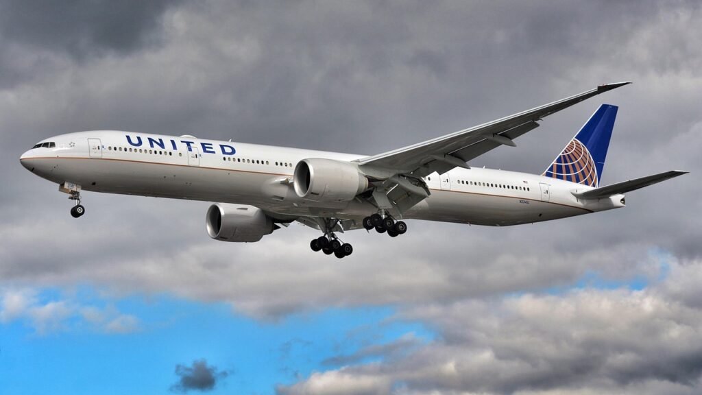 United and Association of Flight Attendants reach agreement