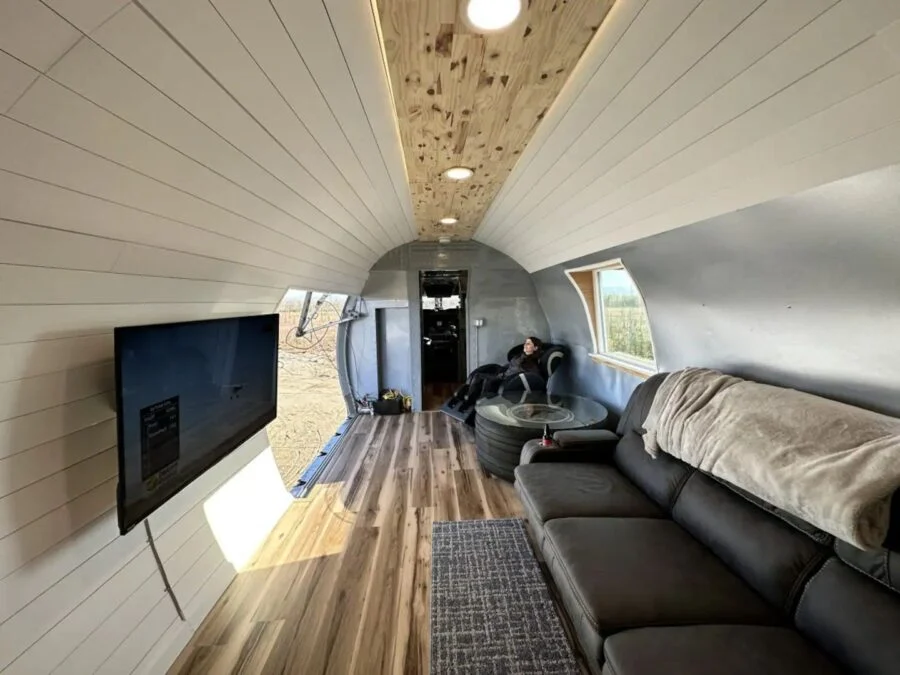 Airbnb.com 650 square foot airplane tiny house & Houston airplane house